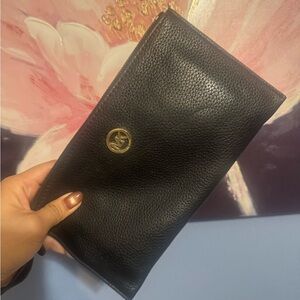MICHAEL KORS Black Leather Wallet with Gold Logo